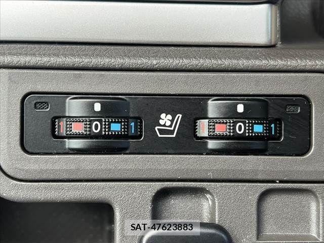 Toyota LAND CRUISER PRADO 2023-01 3066155-5