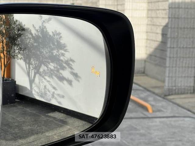Toyota LAND CRUISER PRADO 2023-01 3066155-6