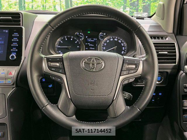 Toyota LAND CRUISER PRADO 2023-09 3066167-11