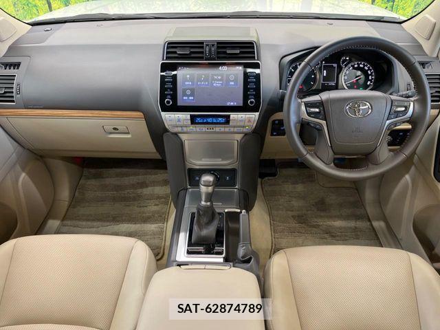 Toyota LAND CRUISER PRADO 2023-06 3066172-1