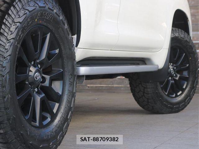 Toyota LAND CRUISER PRADO 2014-01 3377188-10