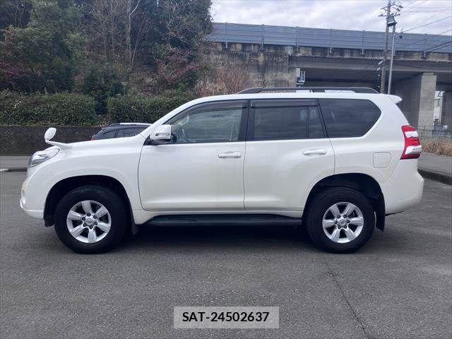 Toyota LAND CRUISER PRADO 2015-11 3673722-19