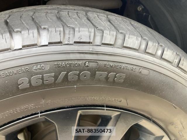 Toyota LAND CRUISER PRADO 2023-04 3673559-10