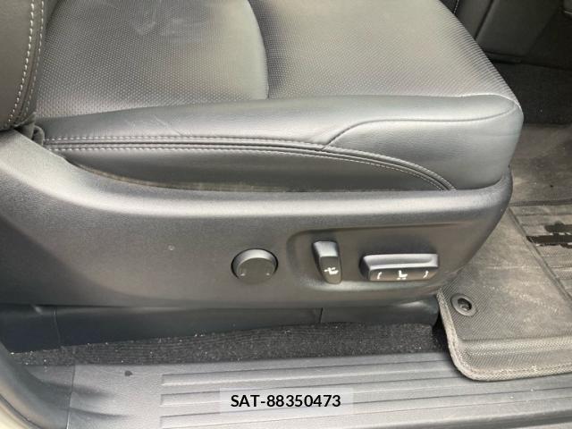 Toyota LAND CRUISER PRADO 2023-04 3673559-15