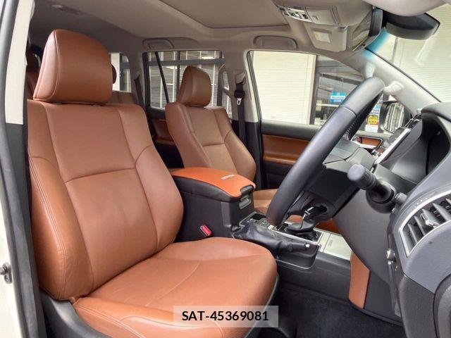 Toyota LAND CRUISER PRADO 2022-06 3673536-7