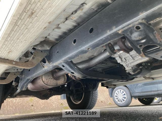 Toyota LAND CRUISER PRADO 2001-08 3673761-14