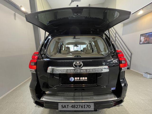 Toyota LAND CRUISER PRADO 2022-12 3714624-2
