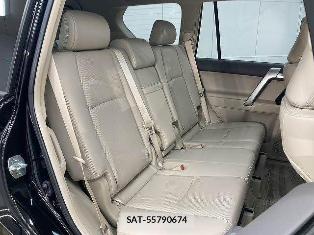 Toyota LAND CRUISER PRADO 2023-02 4139782-11