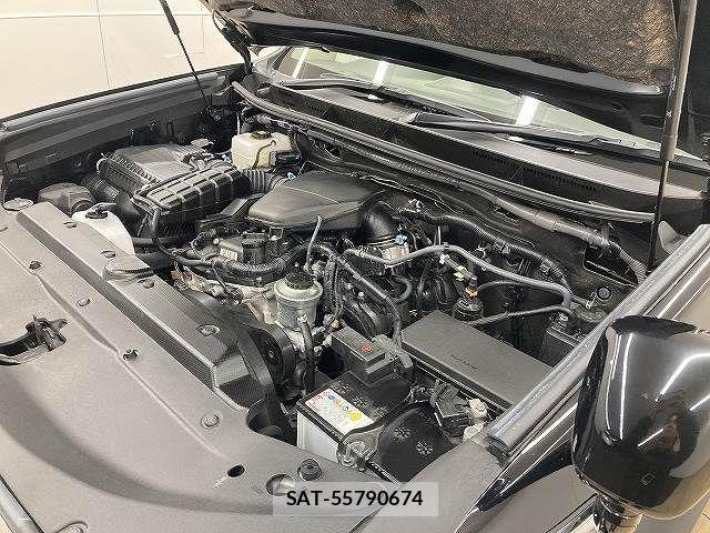 Toyota LAND CRUISER PRADO 2023-02 4139782-17