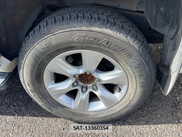 Toyota LAND CRUISER PRADO 2010-02 4175967-8