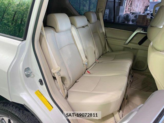 Toyota LAND CRUISER PRADO 2022-07 4325802-10