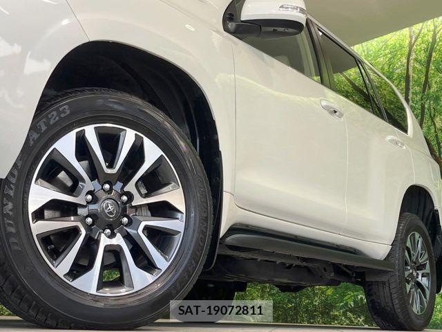 Toyota LAND CRUISER PRADO 2022-07 4325802-13
