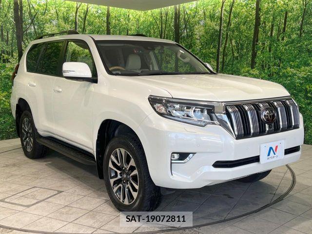 Toyota LAND CRUISER PRADO 2022-07 4325802-16
