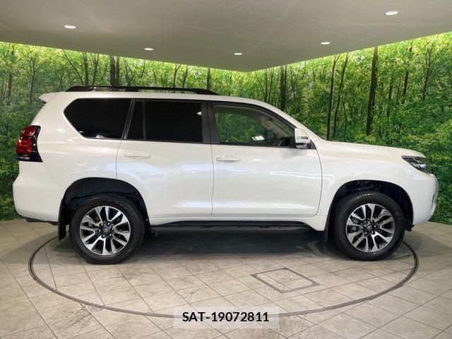 Toyota LAND CRUISER PRADO 2022-07 4325802-17