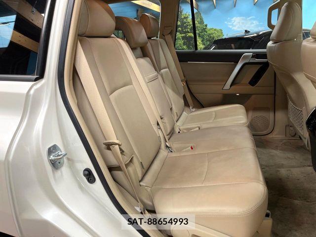 Toyota LAND CRUISER PRADO 2023-08 4393027-8