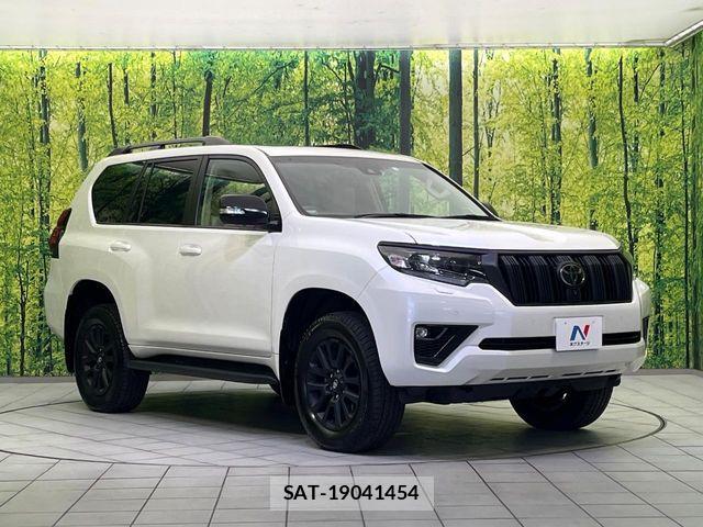 Toyota LAND CRUISER PRADO 2023-03 4962485-16