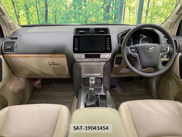 Toyota LAND CRUISER PRADO 2023-03 4962485-1