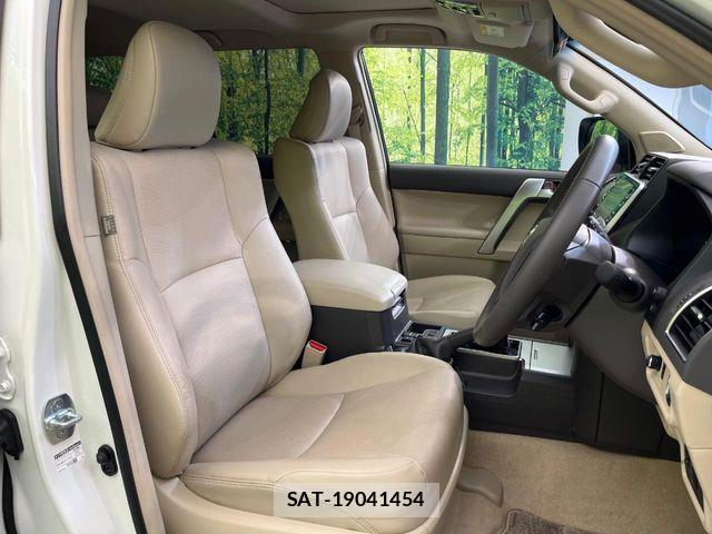 Toyota LAND CRUISER PRADO 2023-03 4962485-8