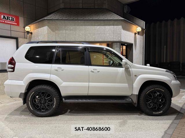 Toyota LAND CRUISER PRADO 2005-03 4962837-1