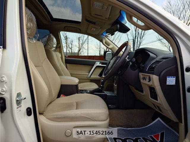 Toyota LAND CRUISER PRADO 2024-01 4962354-9