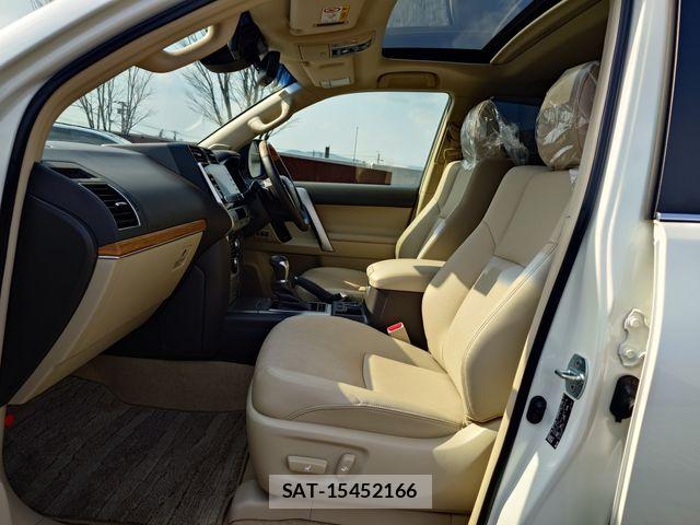 Toyota LAND CRUISER PRADO 2024-01 4962354-22