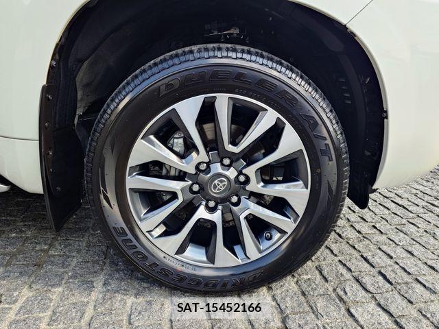 Toyota LAND CRUISER PRADO 2024-01 4962354-7