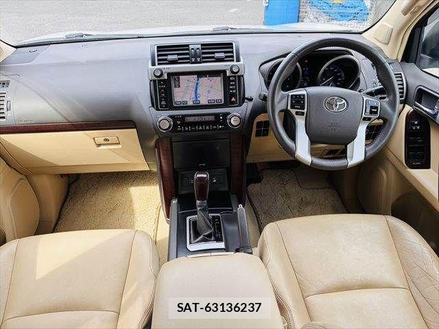 Toyota LAND CRUISER PRADO 2015-07 4962686-2