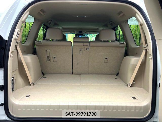 Toyota LAND CRUISER PRADO 2023-08 4962425-9