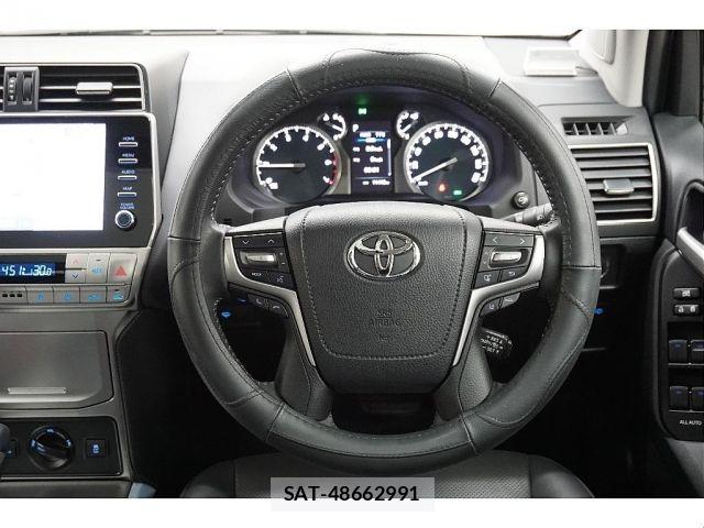 Toyota LAND CRUISER PRADO 2023-01 5870354-10