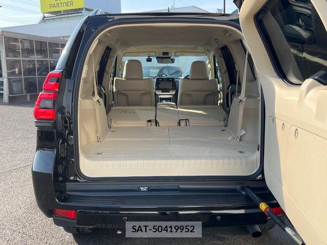 Toyota LAND CRUISER PRADO 2023-04 5870406-9