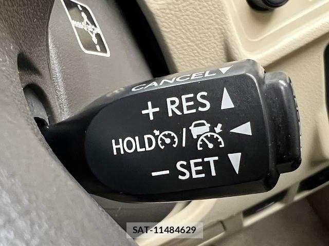 Toyota LAND CRUISER PRADO 2018-01 5870496-6