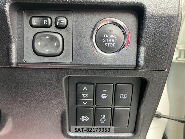 Toyota LAND CRUISER PRADO 2016-09 5870500-13