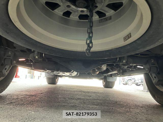Toyota LAND CRUISER PRADO 2016-09 5870500-23
