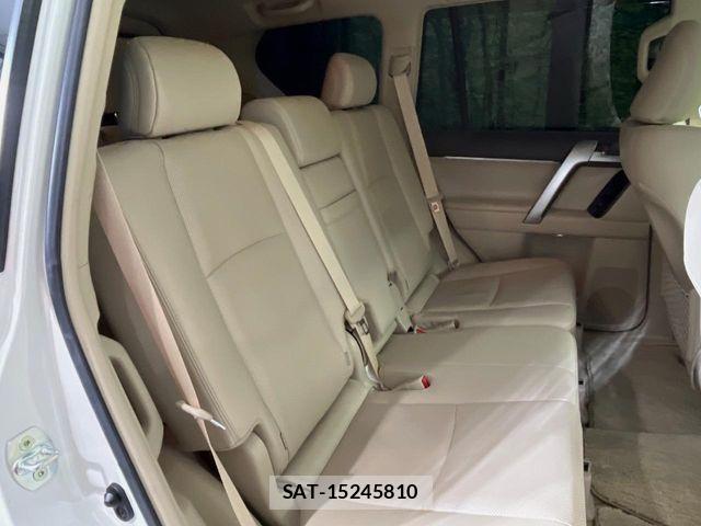 Toyota LAND CRUISER PRADO 2023-02 5870465-10