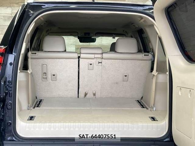 Toyota LAND CRUISER PRADO 2017-11 5870479-13