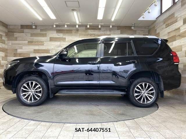 Toyota LAND CRUISER PRADO 2017-11 5870479-15