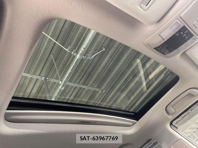 Toyota LAND CRUISER PRADO 2023-05 5870384-2
