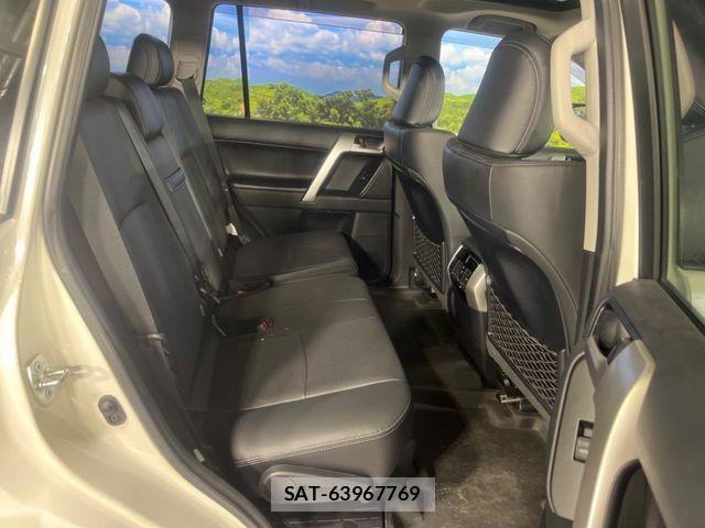 Toyota LAND CRUISER PRADO 2023-05 5870384-8