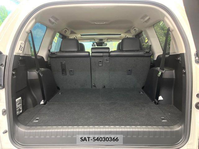 Toyota LAND CRUISER PRADO 2023-10 5870404-10