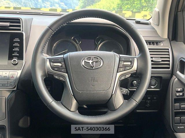 Toyota LAND CRUISER PRADO 2023-10 5870404-11