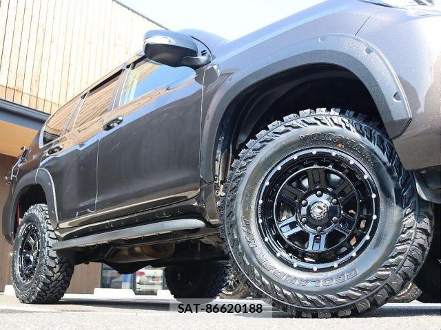 Toyota LAND CRUISER PRADO 2020-01 5870389-6