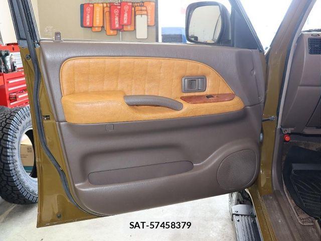 Toyota LAND CRUISER PRADO 2002-01 5870463-18