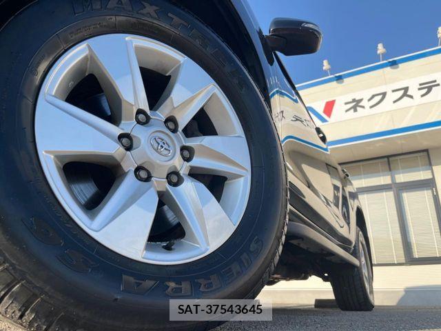 Toyota LAND CRUISER PRADO 2018-03 6002551-13