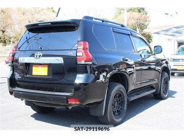 Toyota LAND CRUISER PRADO 2018-02 6002592-9
