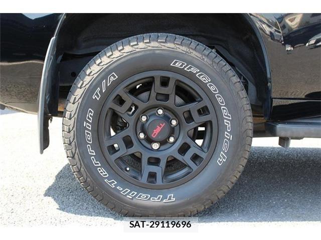 Toyota LAND CRUISER PRADO 2018-02 6002592-24