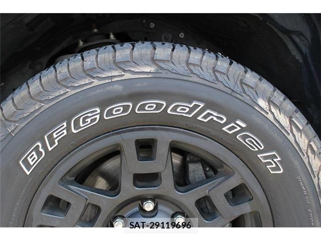 Toyota LAND CRUISER PRADO 2018-02 6002592-27