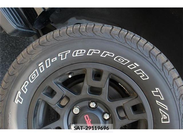 Toyota LAND CRUISER PRADO 2018-02 6002592-28
