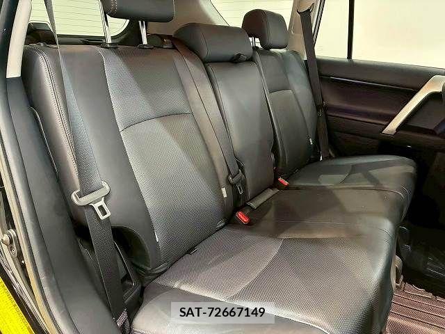 Toyota LAND CRUISER PRADO 2018-02 6135286-9