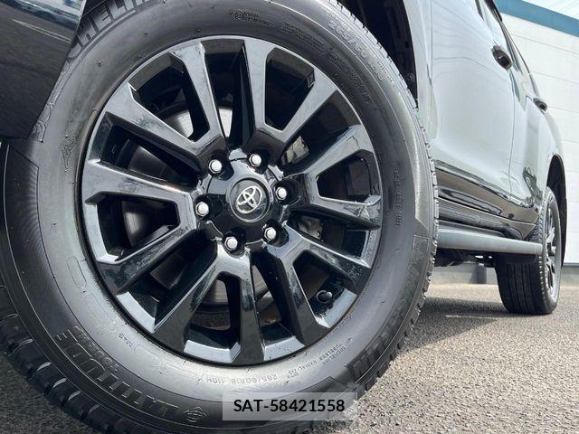 Toyota LAND CRUISER PRADO 2022-05 6216153-12