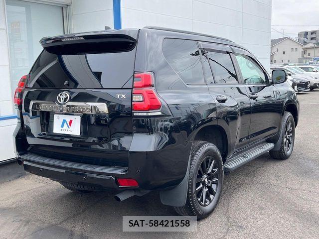 Toyota LAND CRUISER PRADO 2022-05 6216153-16